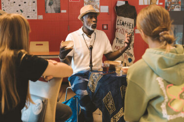 het stil verleden uitgesproken